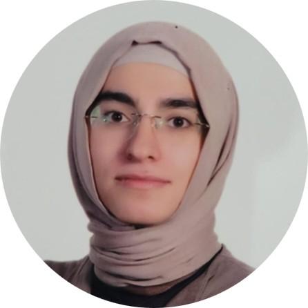Dr. KÜBRA SOLAK